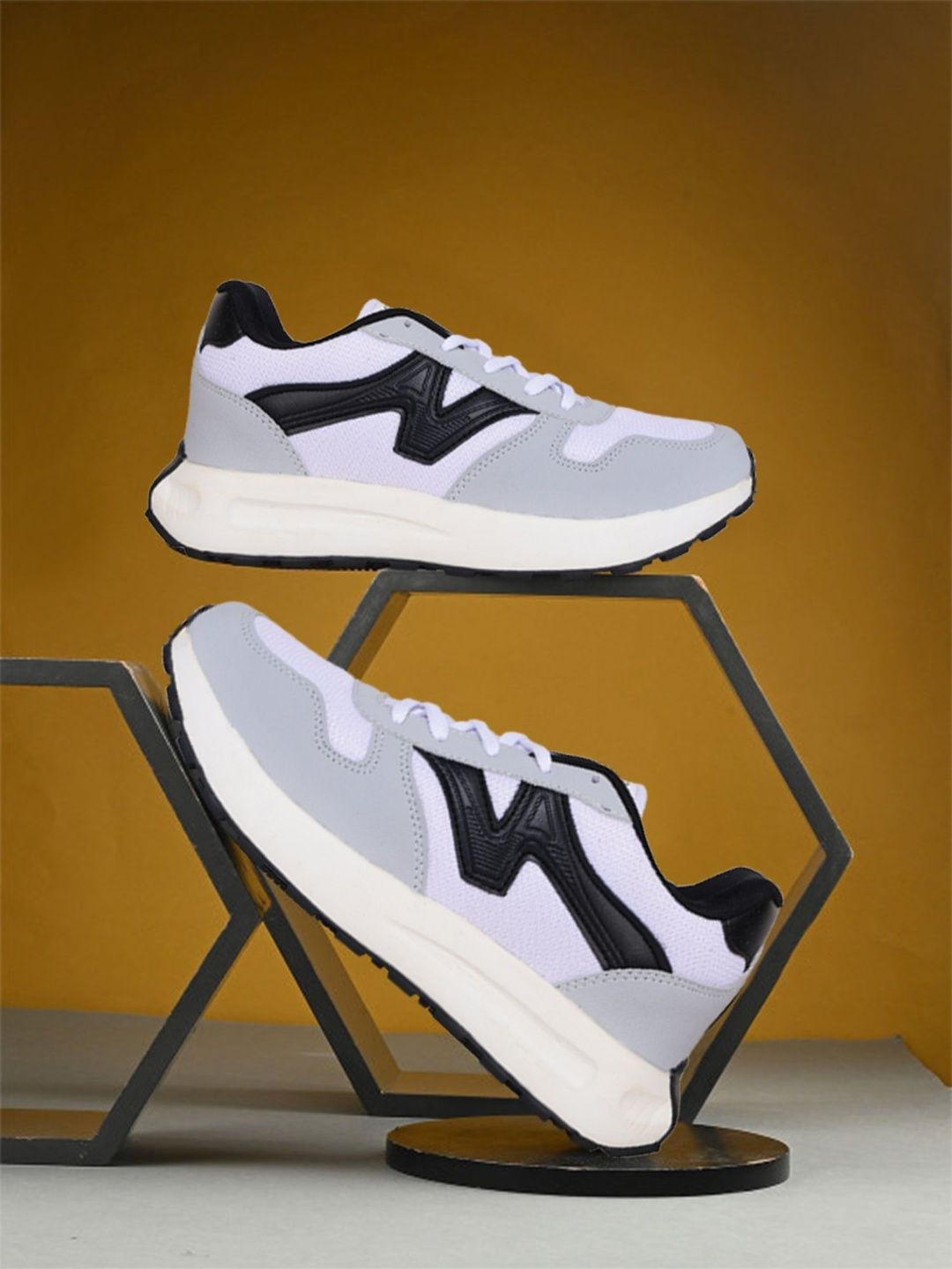 Lancer Men Mesh Running Non-Marking Shoes