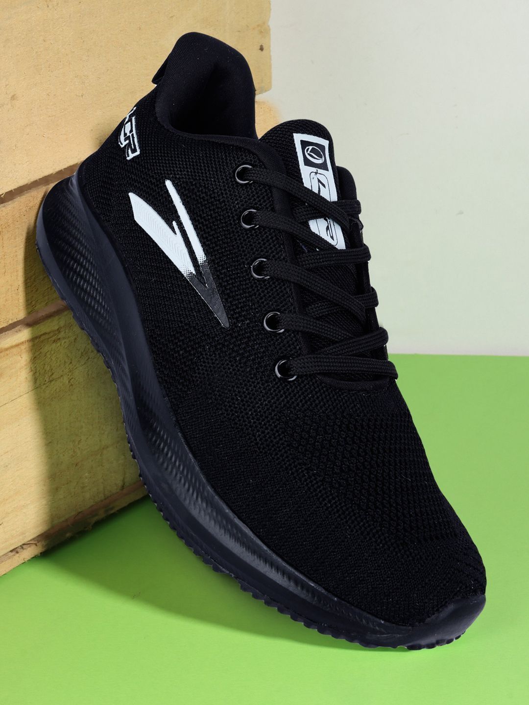 Lancer Men Mesh Running Non-Marking Shoes