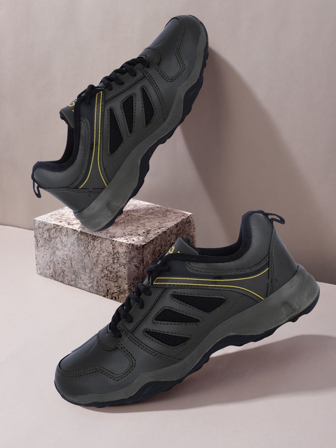 Lancer Men Training or Gym Non-Marking Shoes