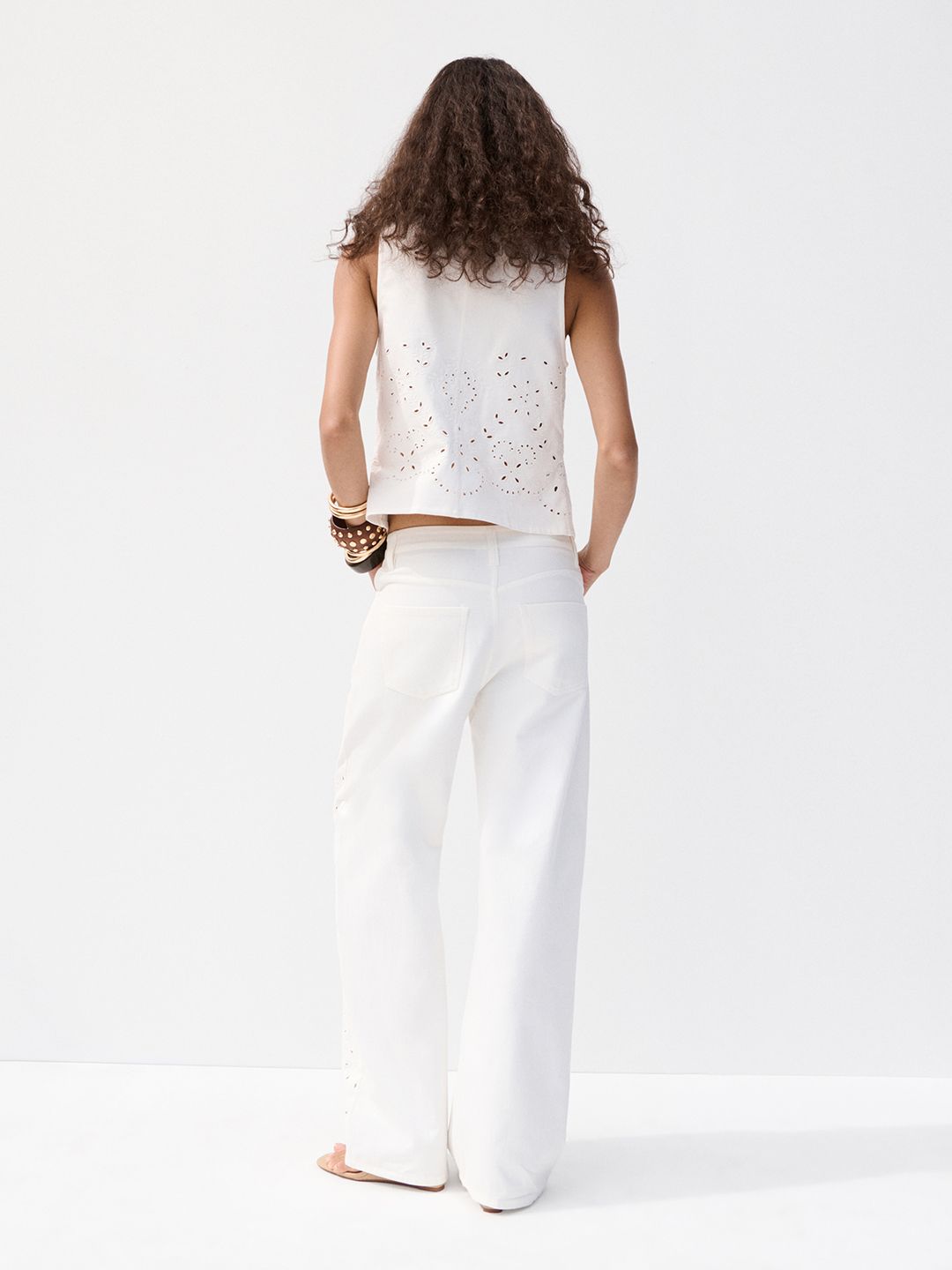 Relaxed Fit Mid-Rise Jeans