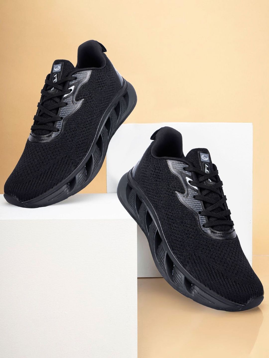 Lancer Men Mesh Running Non-Marking Shoes