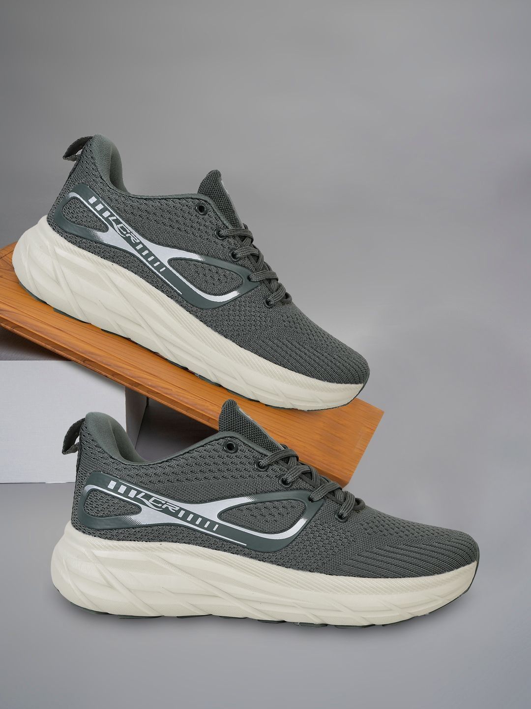 Lancer Men Mesh Training or Gym Non-Marking Shoes
