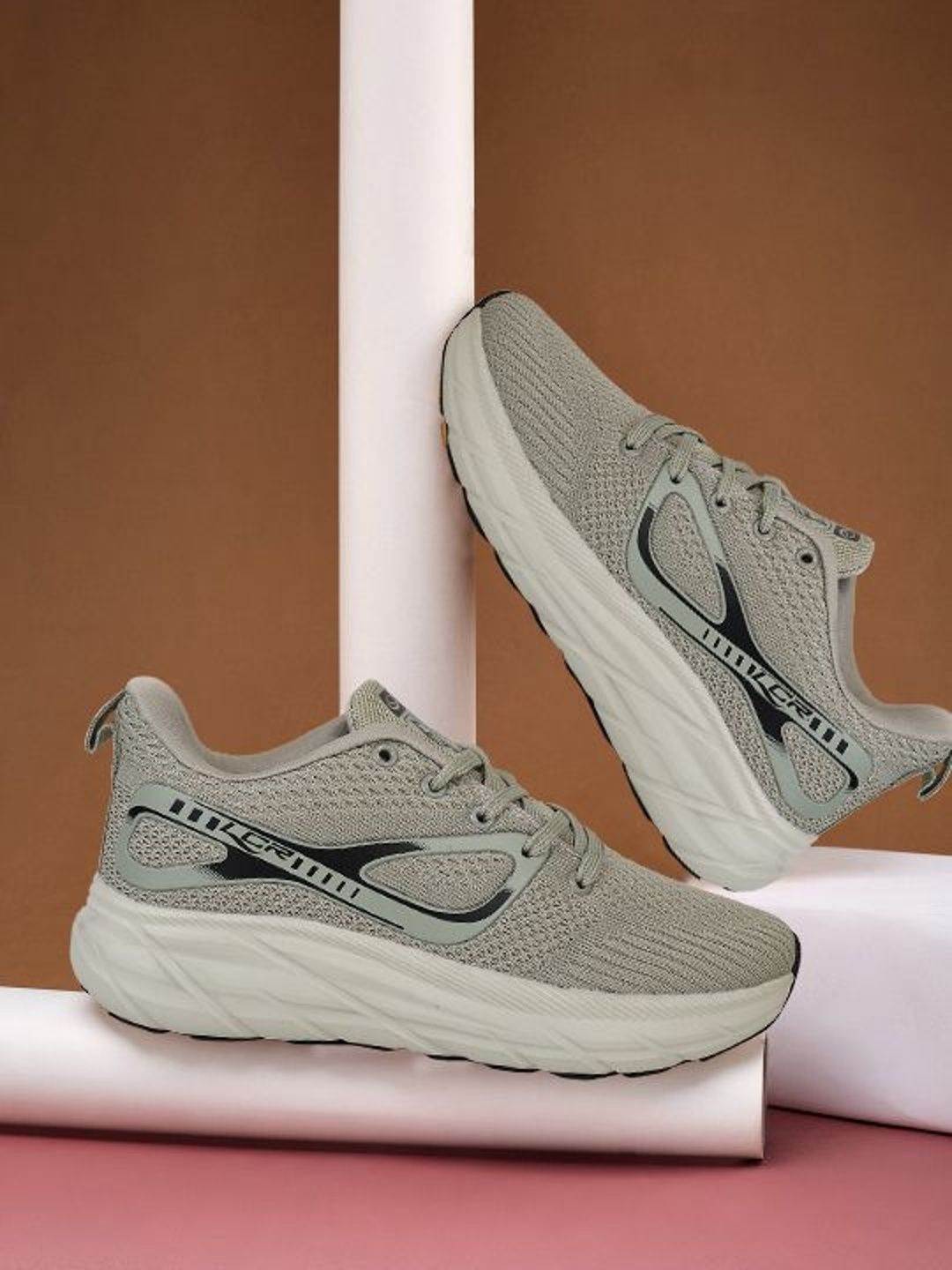 Lancer Men Mesh Running Non-Marking Shoes