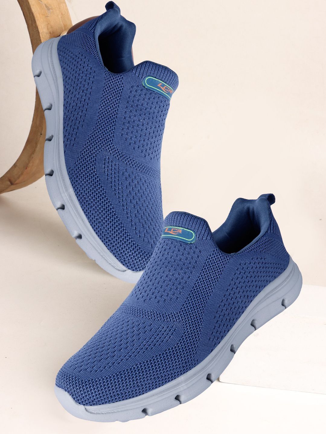 Lancer Men Mesh Walking Non-Marking Shoes