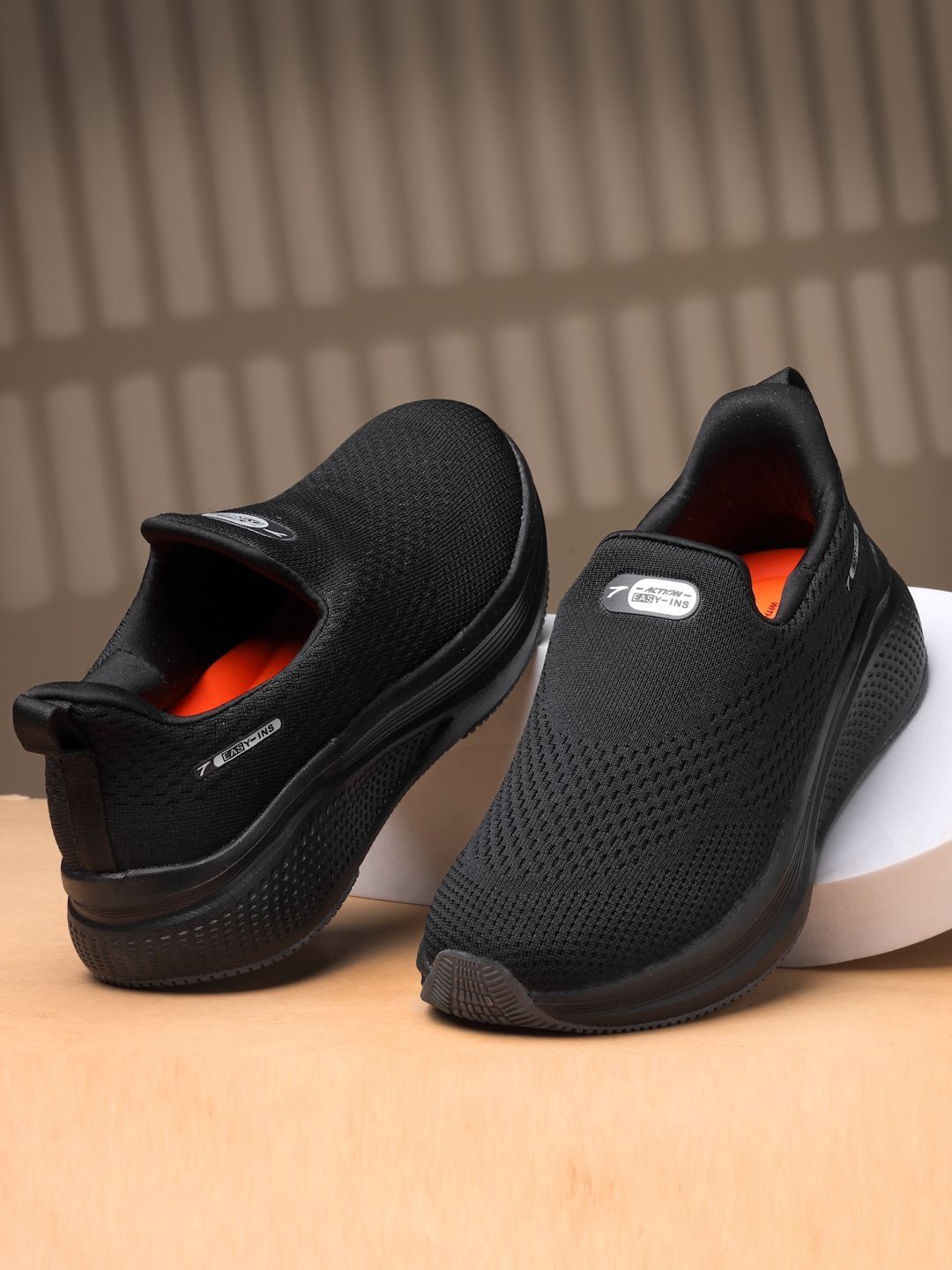 Action Men Mesh Walking Non-Marking Shoes