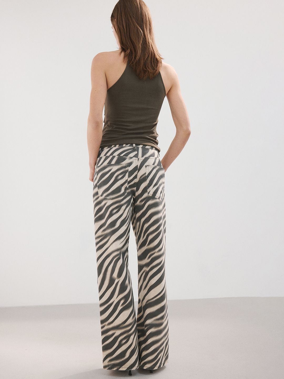 Regular Fit Mid-Rise Light Fade Printed Jeans