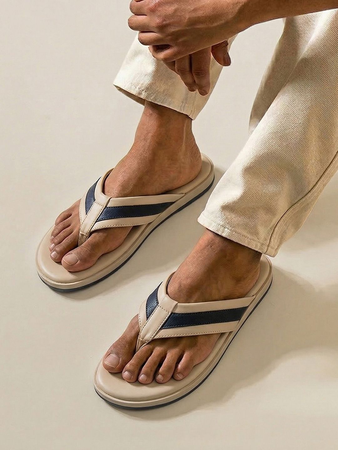 NEEMANS Indo-Western Flips For Men