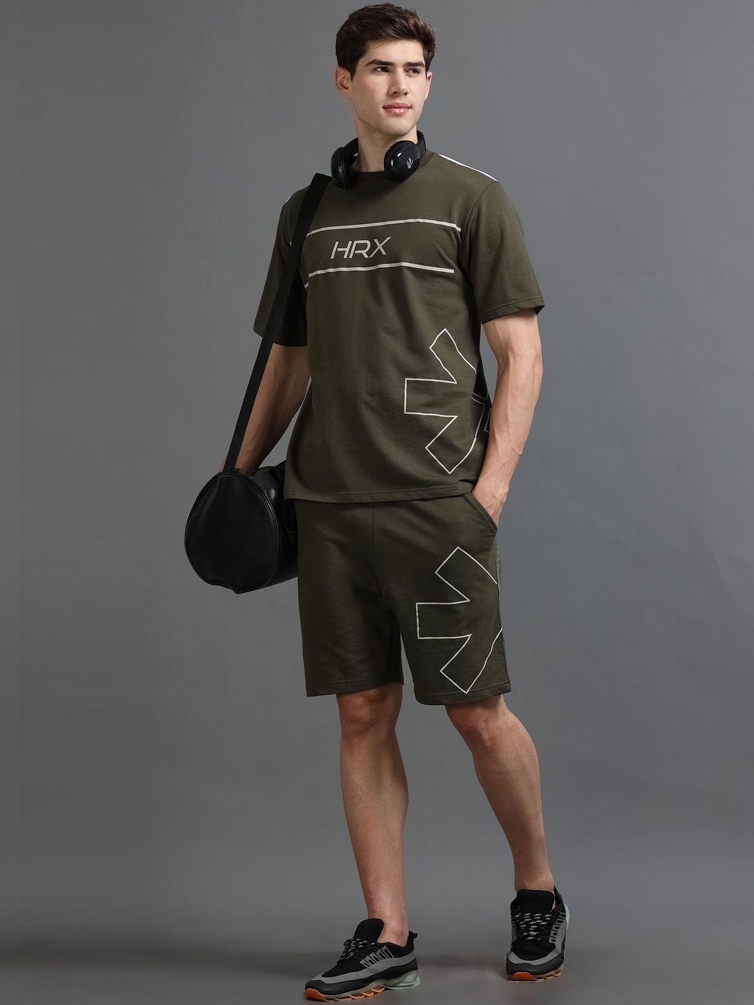 HRX by Hrithik Roshan HRX by Hrithik Roshan Cotton Printed T-shirt with Shorts