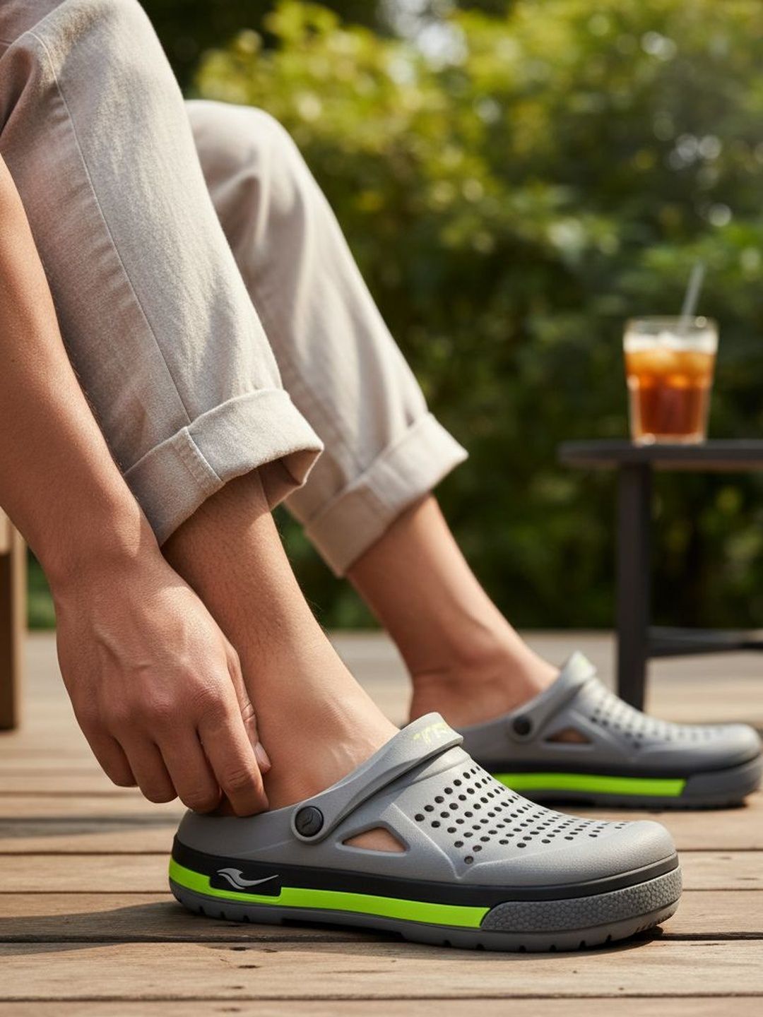 TRV Men Clogs Sandals