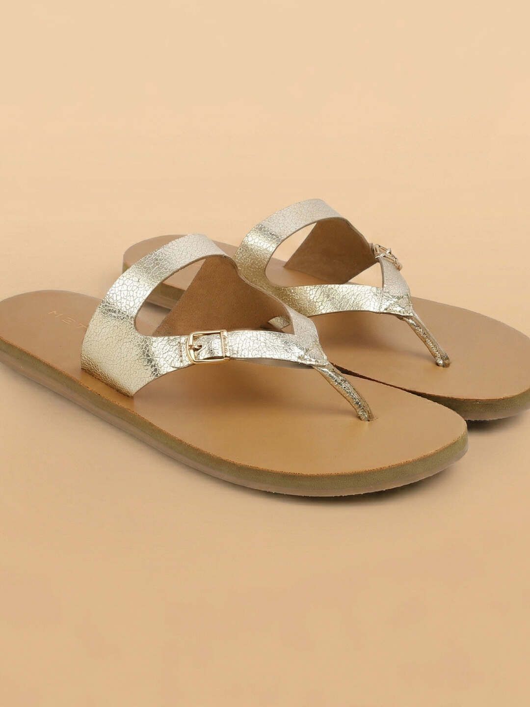 Metro Metro Women Textured Open Toe Flats with Buckles