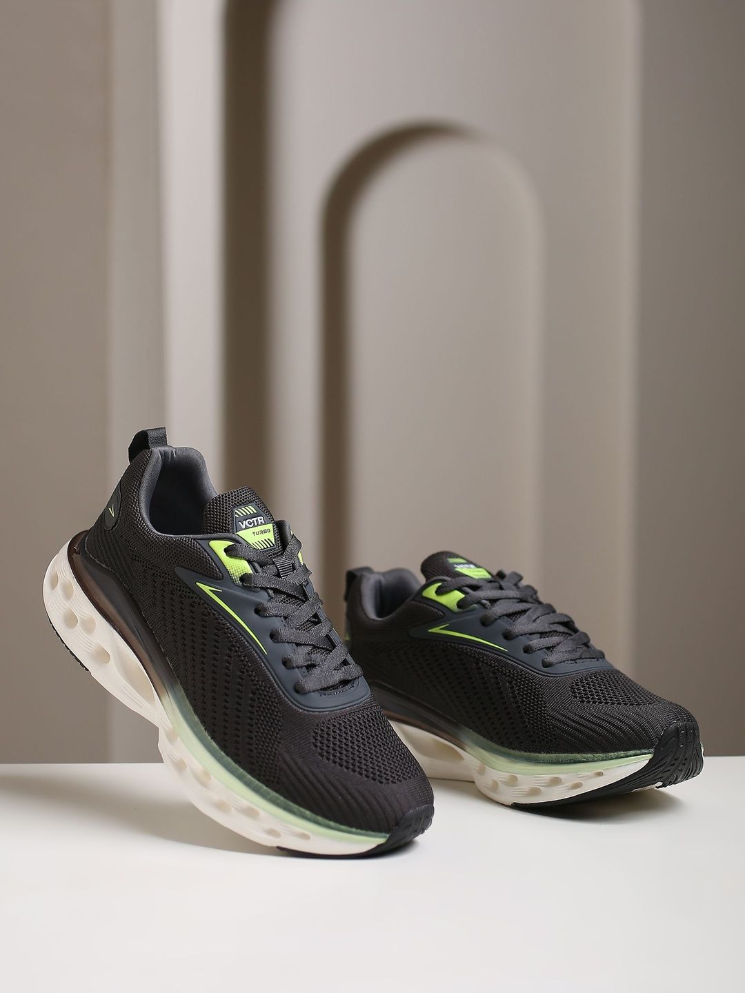 VCTR TURBO Sports Gym & Training Running Shoes