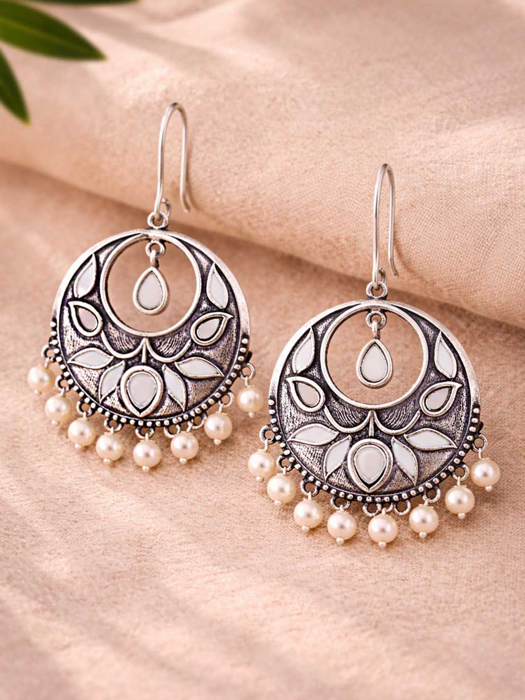 Voylla Amaira Ethnic Hoop Earrings