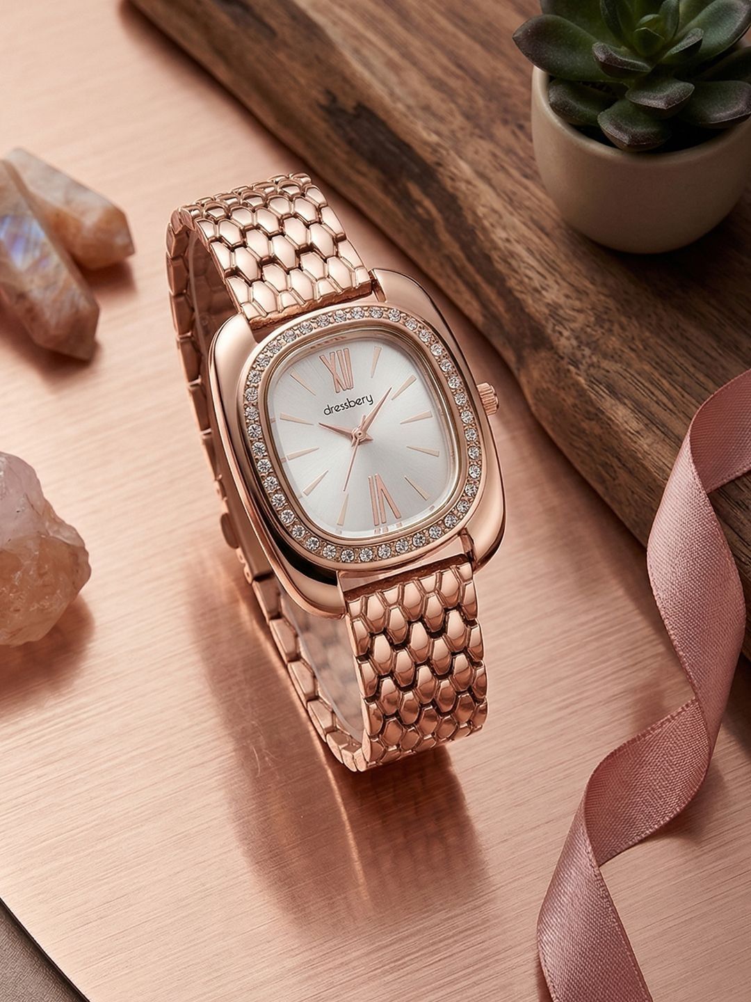 DressBerry Women Printed Dial & Straps Watch DB-SG25-4F
