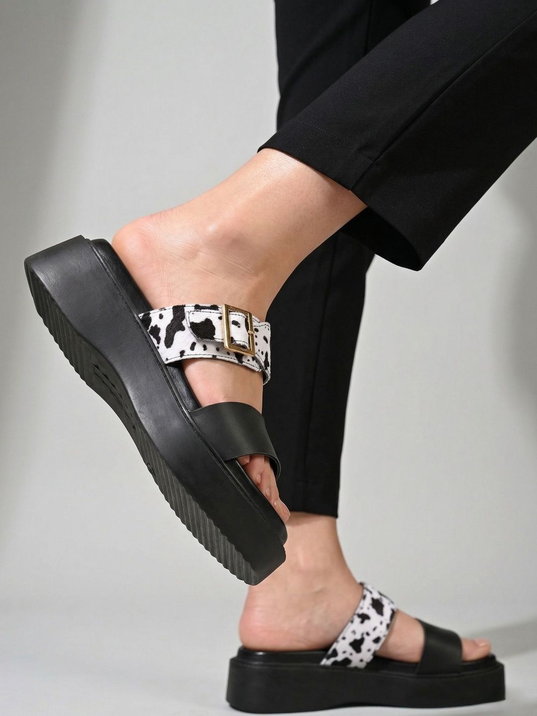 El Paso Platform Sandals