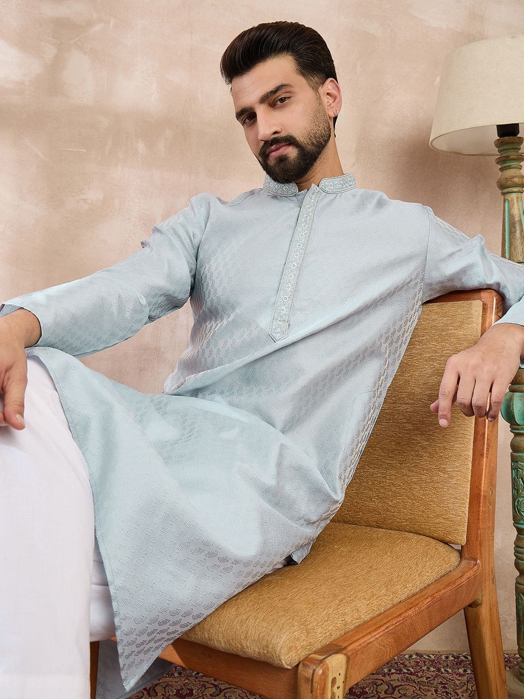House of Pataudi Woven Design Mandarin Collar Knee Length Straight Kurta