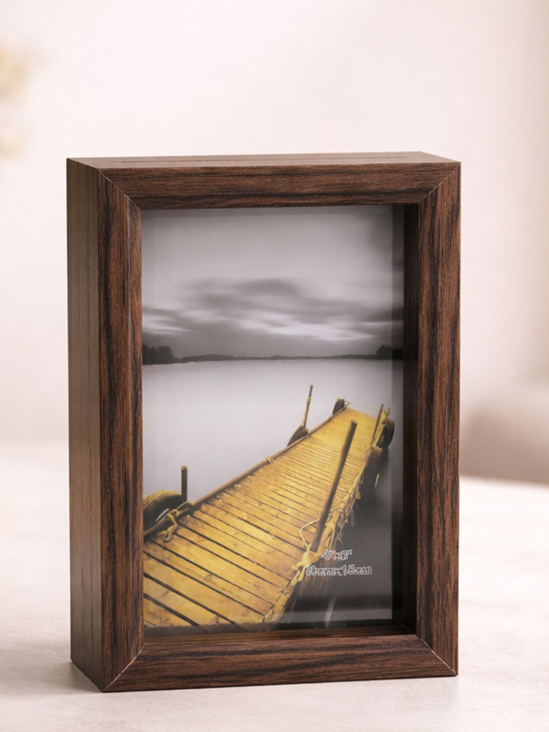Art Street Art Street Multicoloured & Brown 2 to 4 Pieces MDF Table Photo Frames