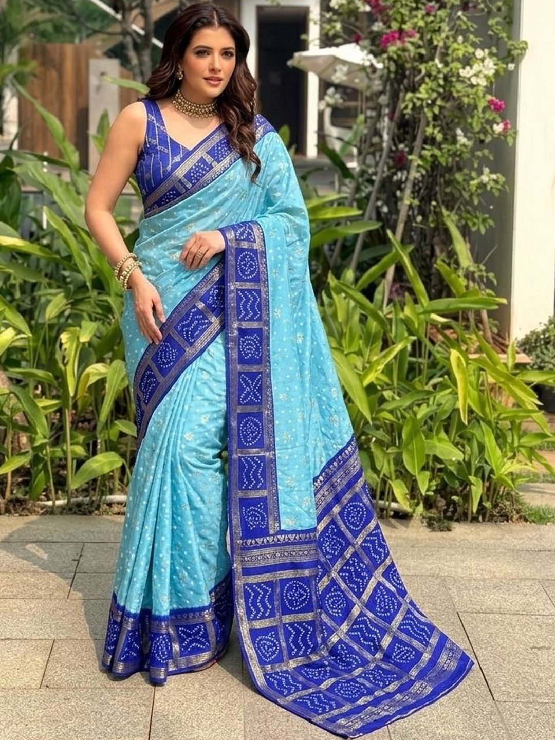 Kalista Bandhani Printed  Zari Georgette Bandhani Saree