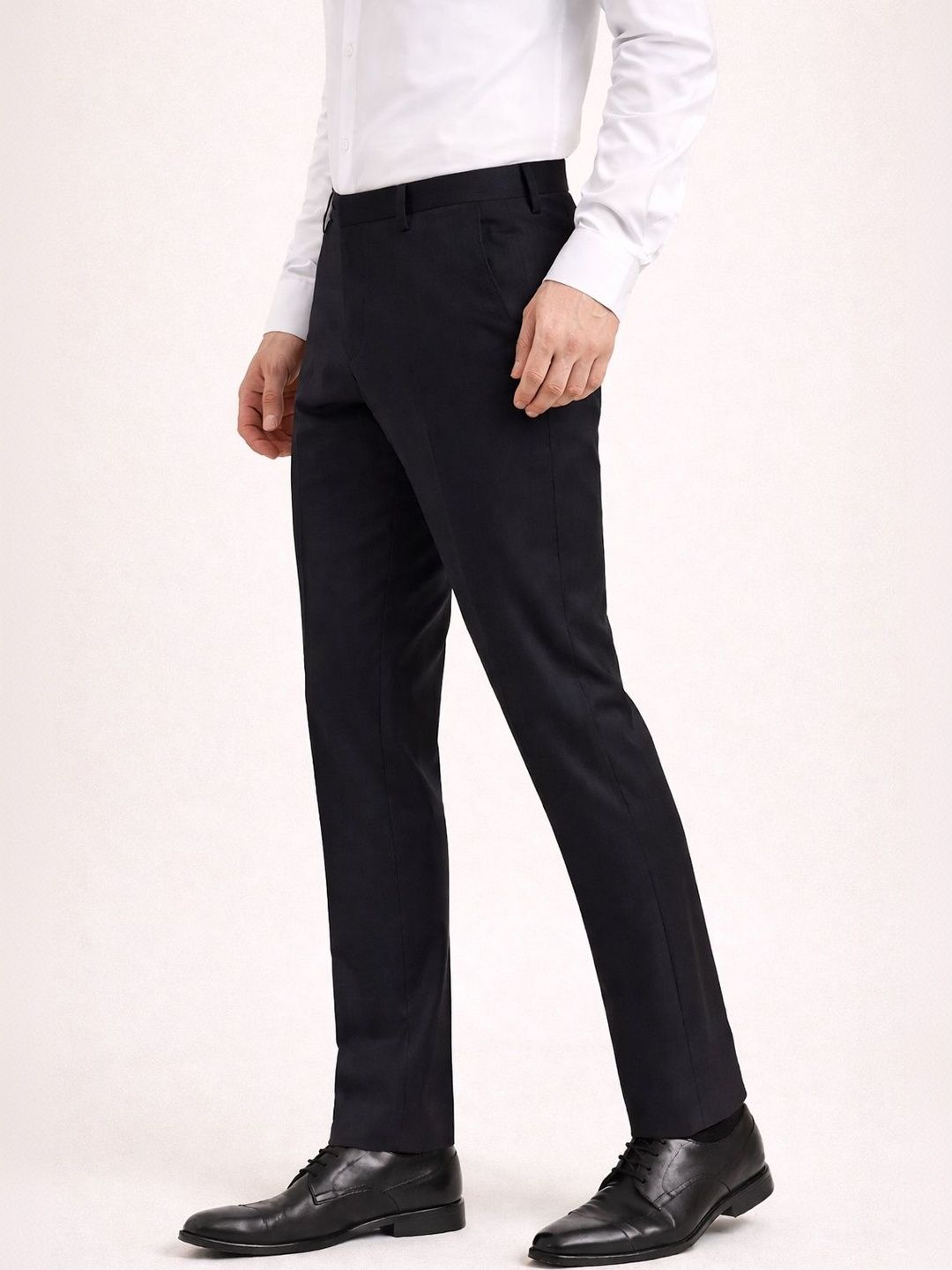 INVICTUS Men Comfort Wrinkle Free Trousers