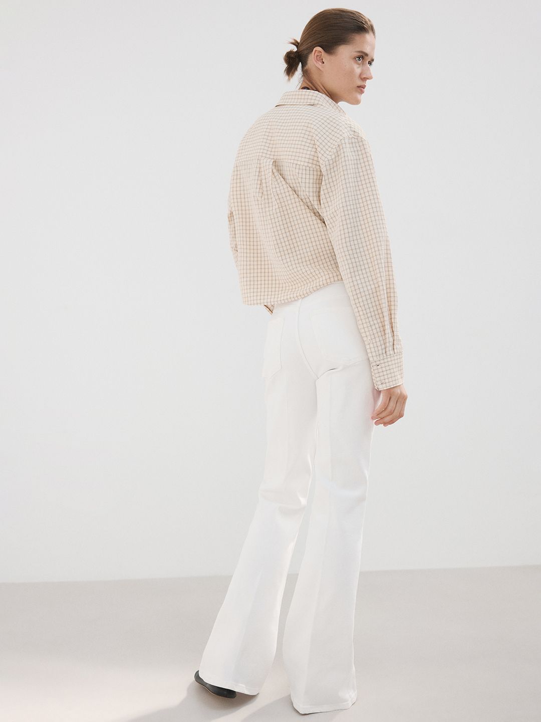 Regular Fit Mid-Rise Stretchable Jeans