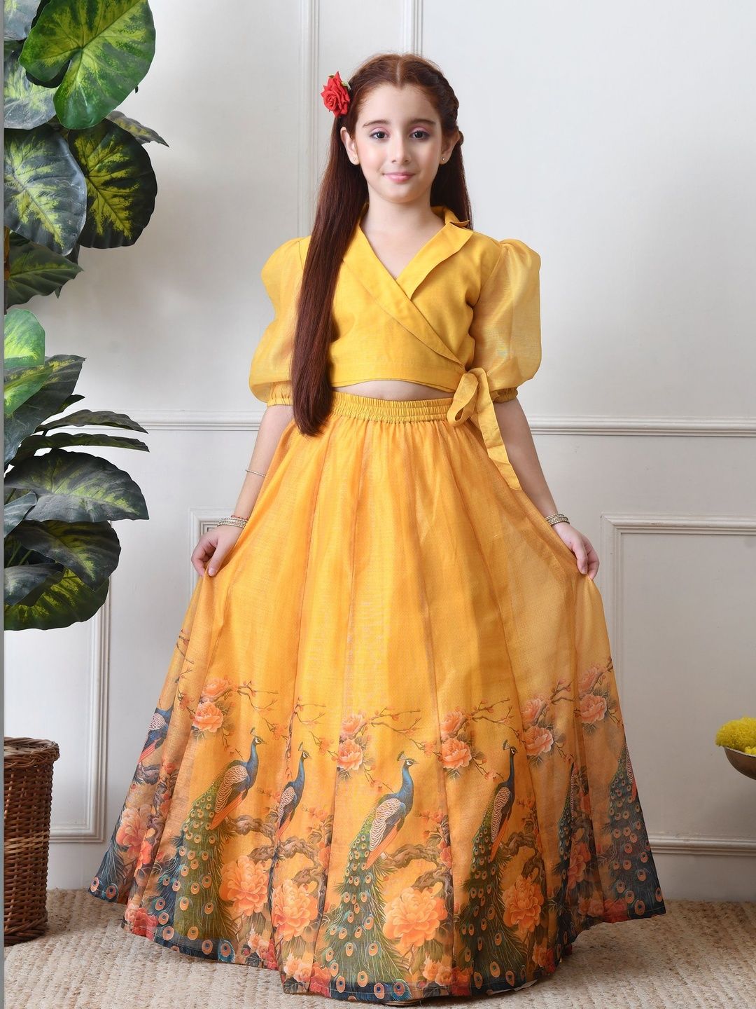 House of Pataudi Girls Peacock Printed V-Neck Lehenga With Choli