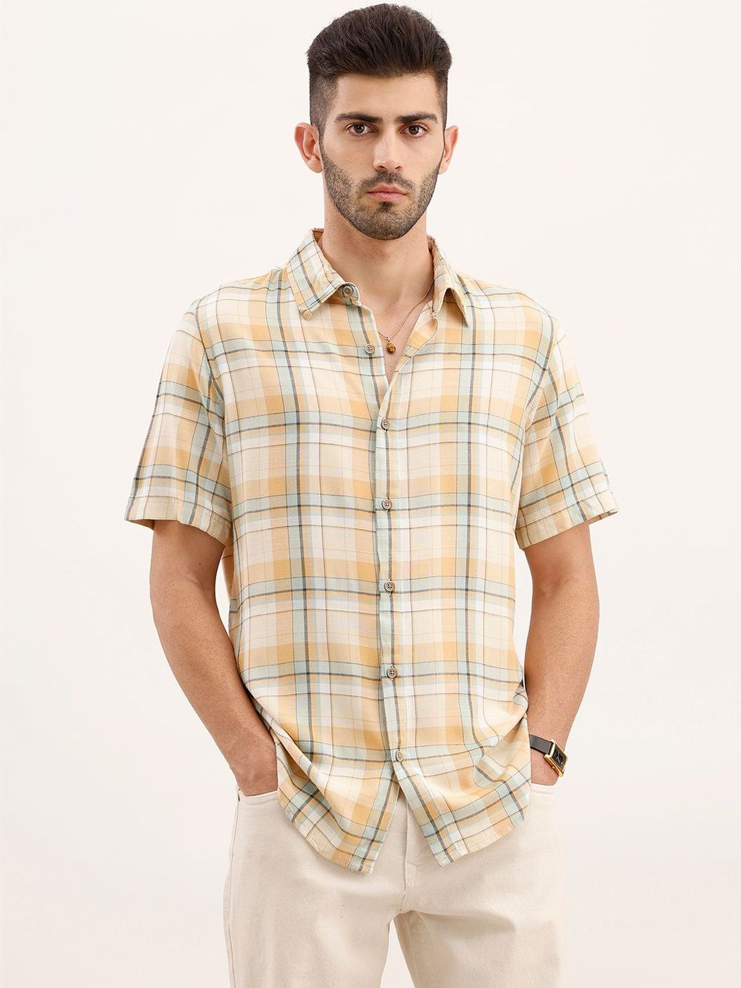 WROGN Men Slim Fit Checked Casual Shirt