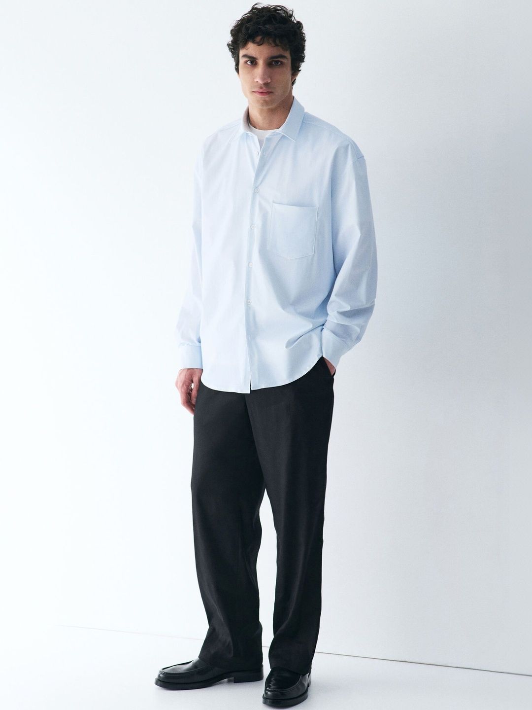 H&M MOVE Cooling Loose Fit Shirt deal from myntra H&M MOVE Cooling Loose Fit Shirt deal from myntra