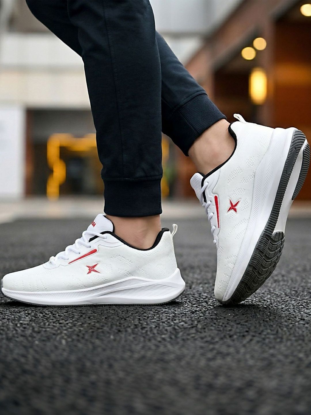 KRAASA Men Mesh Running Non-Marking Shoes