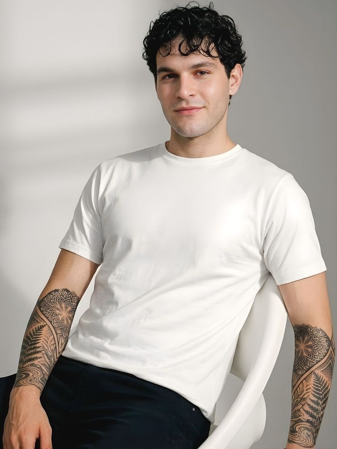 UNIQSOME Men T-shirt