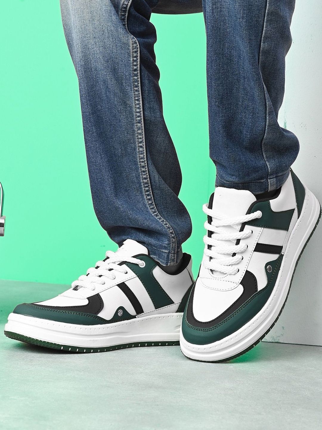 glitchez glitchez Men Sneakers