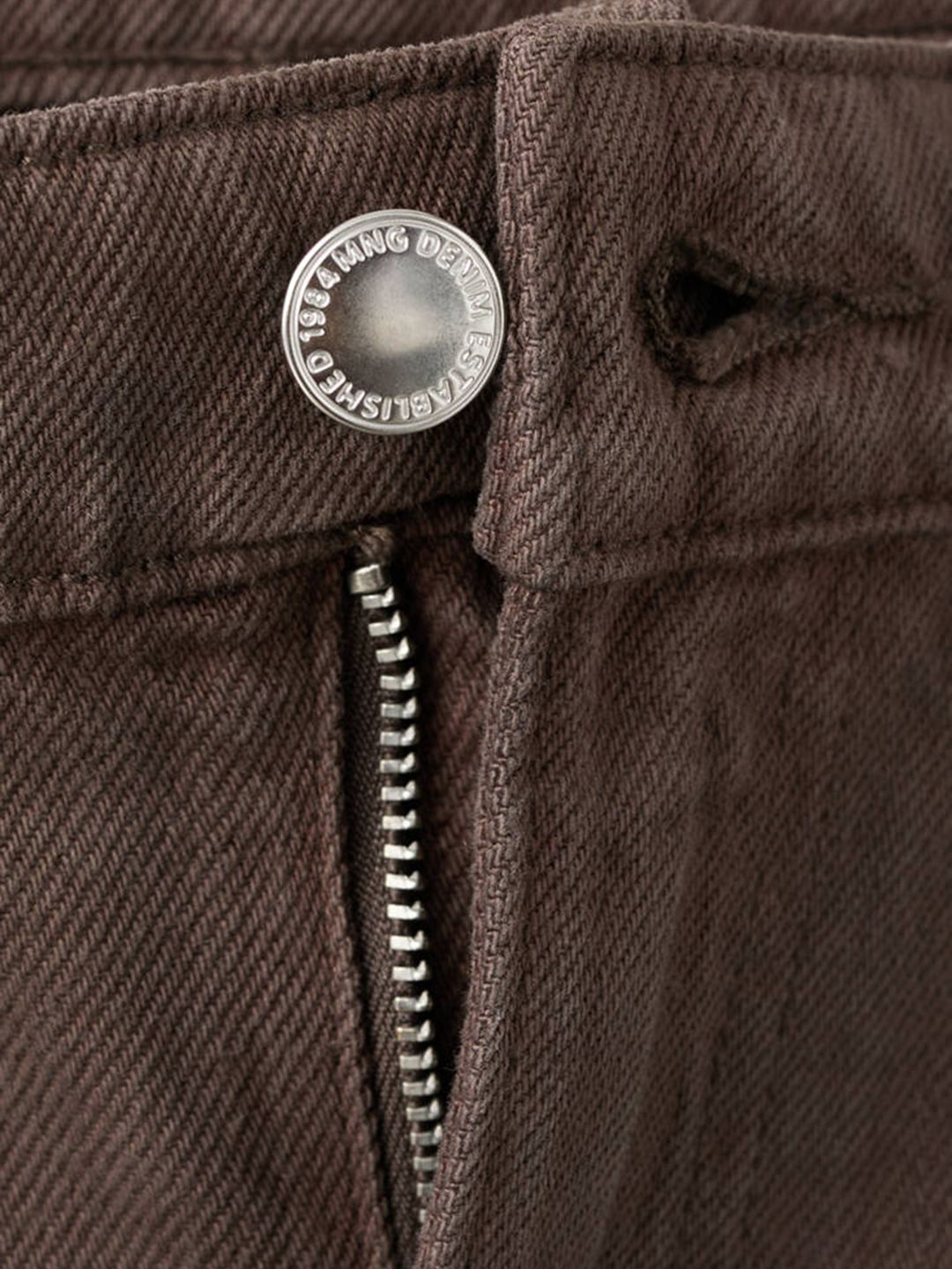 Relaxed Fit Mid-Rise Jeans