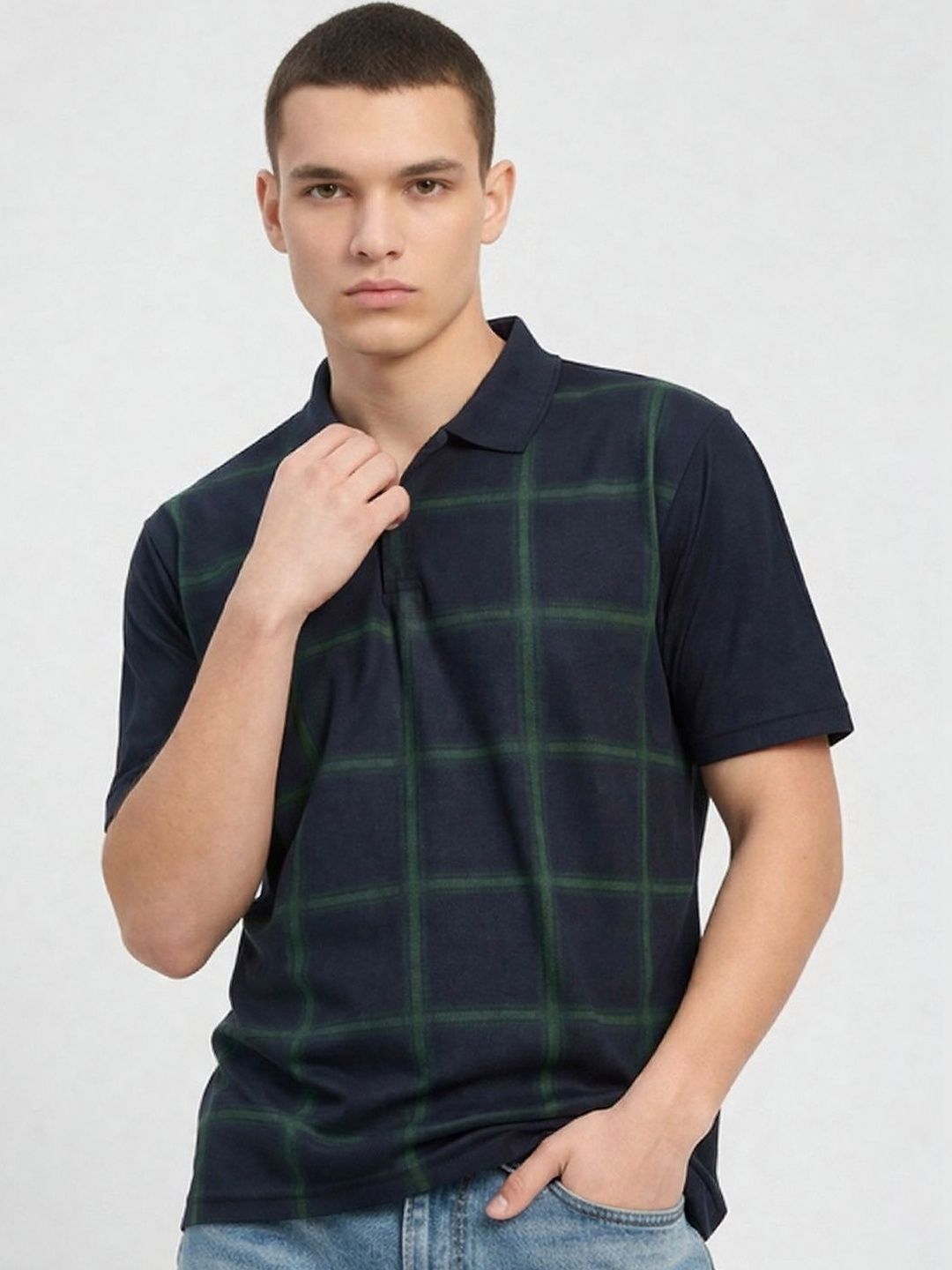 HERE&NOW Men Striped Polo Collar T-shirt