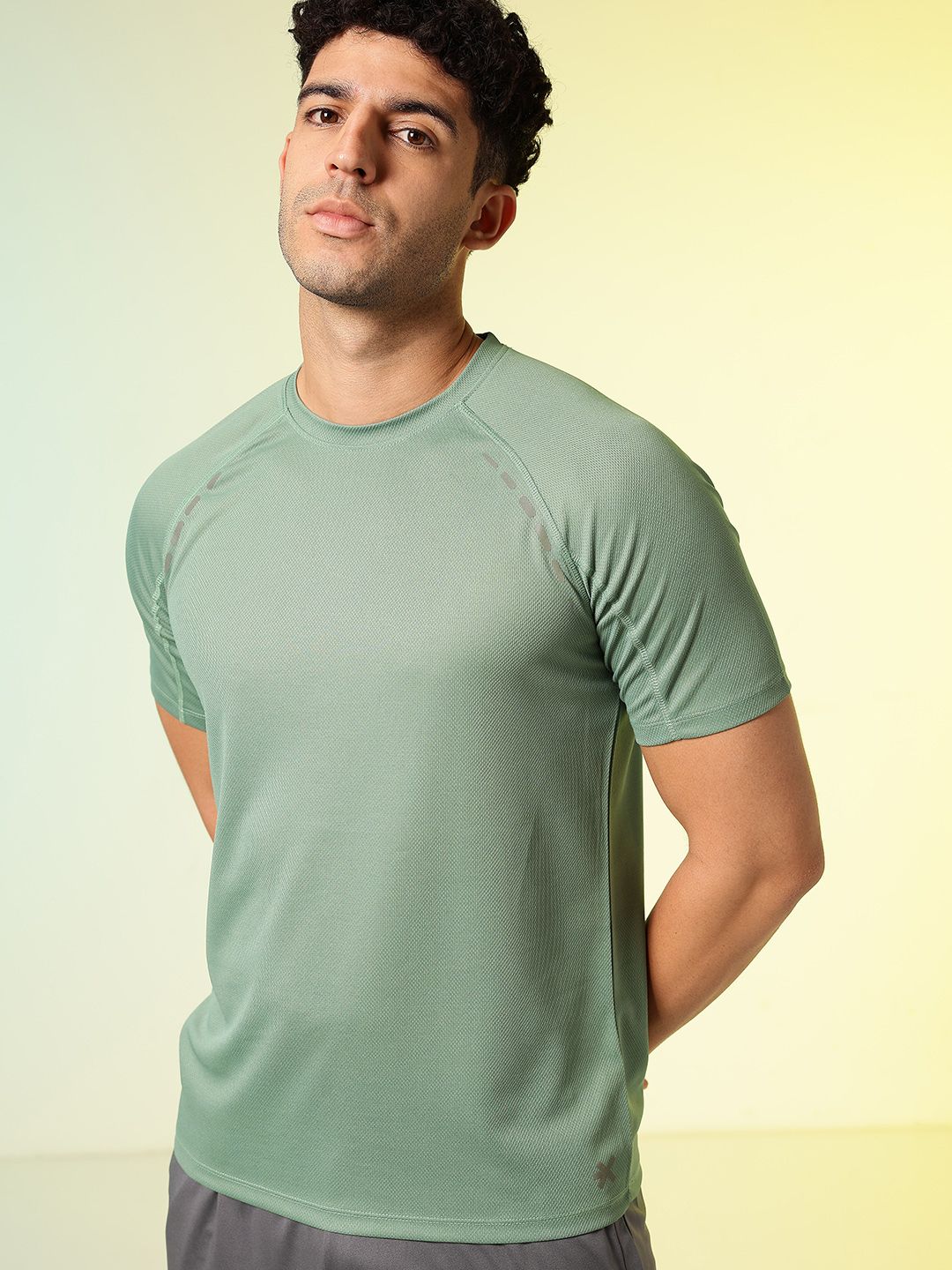 HRX by Hrithik Roshan Raglan Sleeves Rapid-Dry Running T-shirt