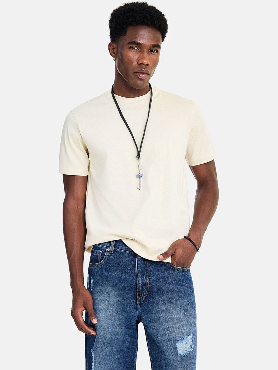 Snitch Men T-shirt