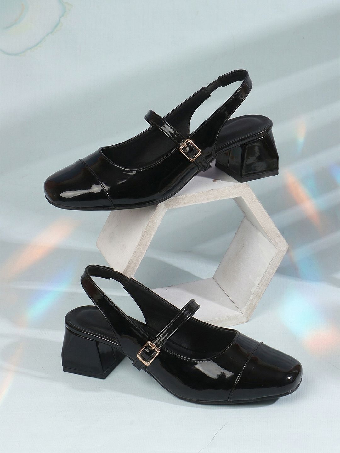 VENDOZ Block Pumps with Buckles