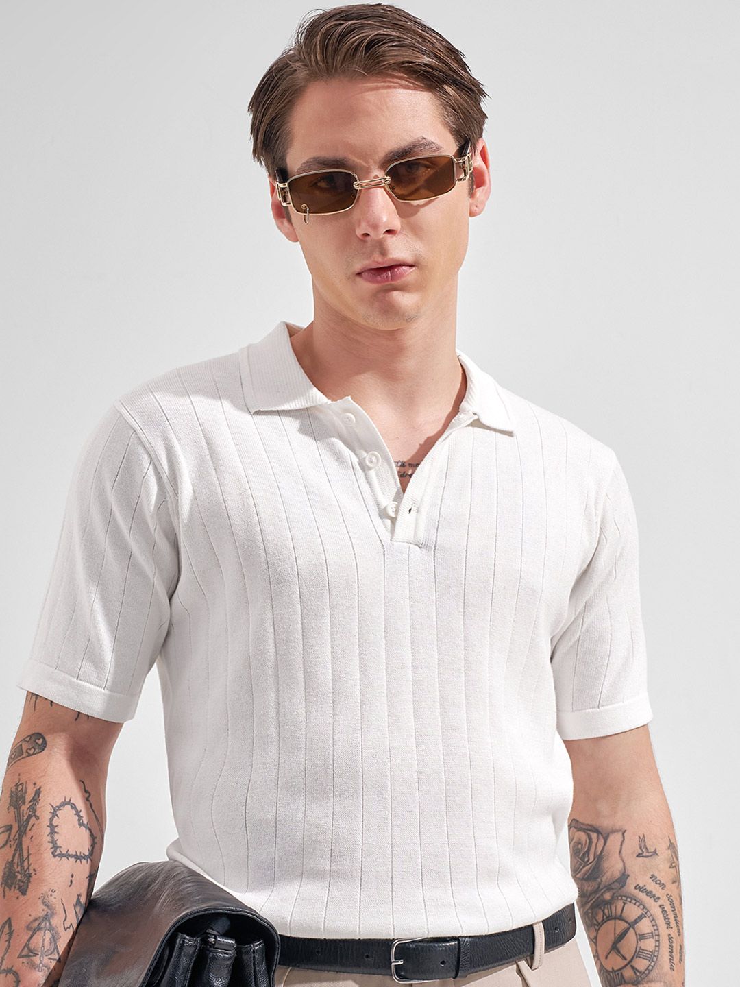 HIGHLANDER Men Relaxed Fit White Round Neck Half Sleeve Drop Shoulder Self Design Tshirts