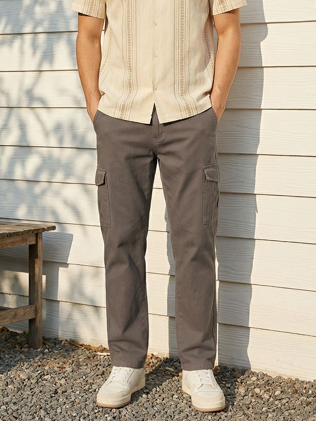 Mast & Harbour Mast & Harbour Men Straight Fit Pure Cotton Cargos Casual Trousers