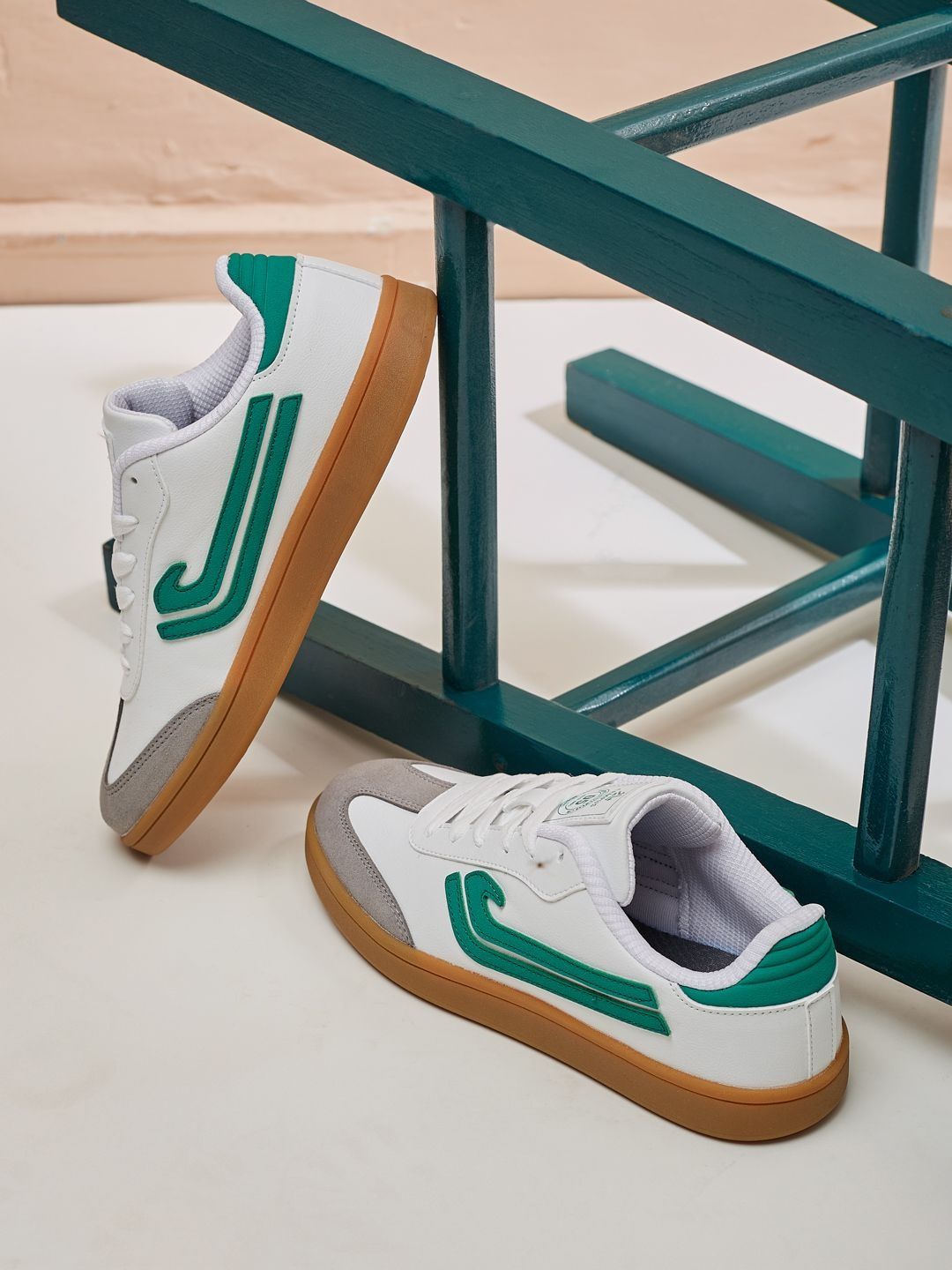 Campus AMBIT Women PU Sneakers