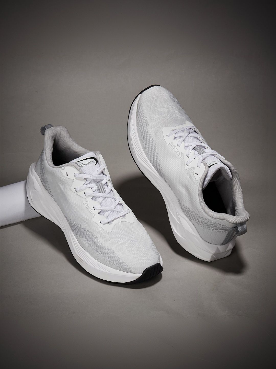 Duke Duke Men Textile Running Shoes