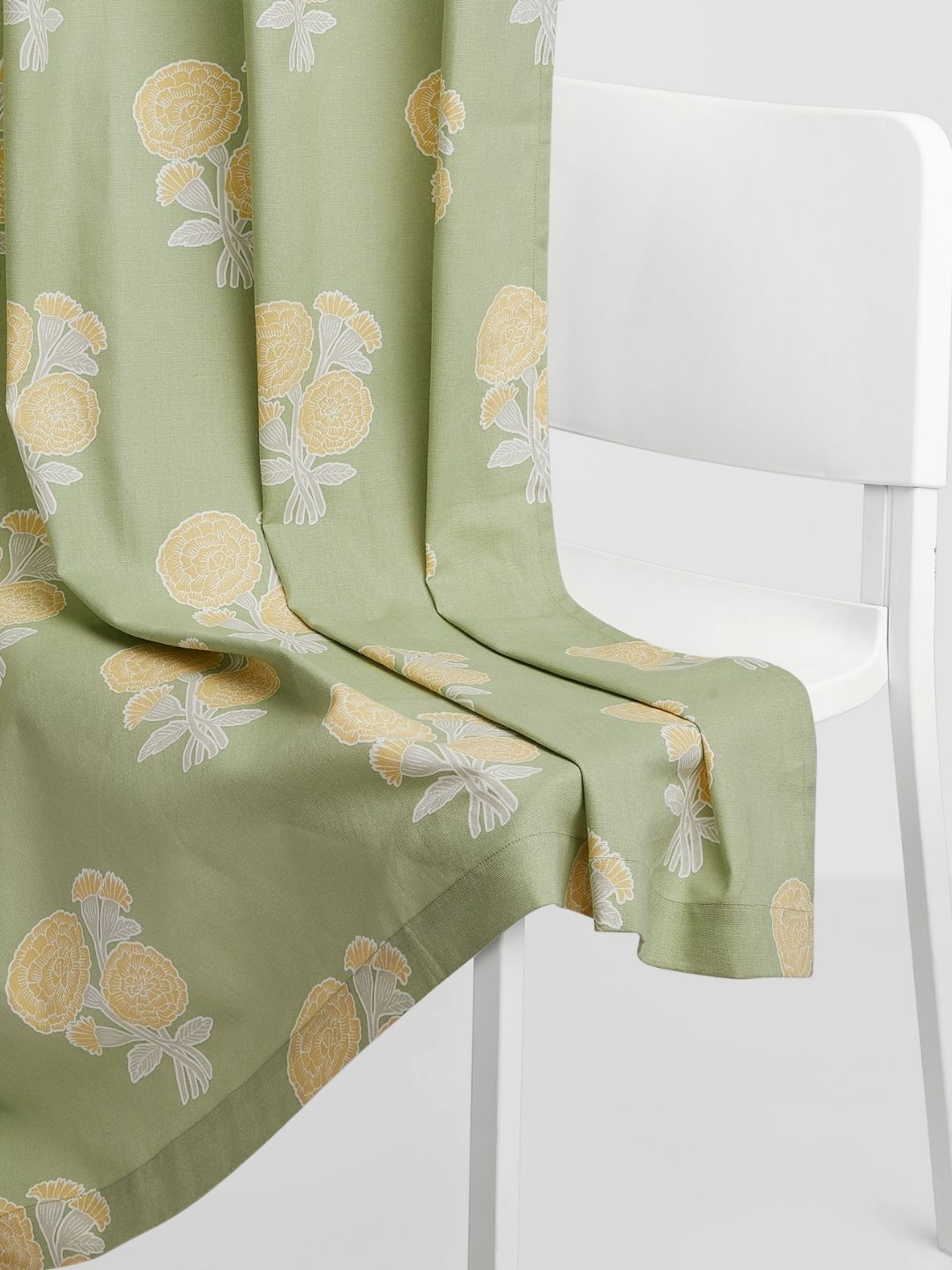 SoleilBotanique-SageD haus & kinder Green Set of 2 Floral Room Darkening Door Curtain