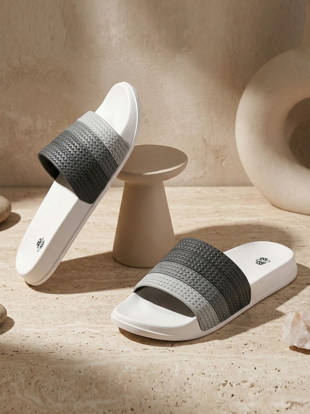 Liberty Men Sliders