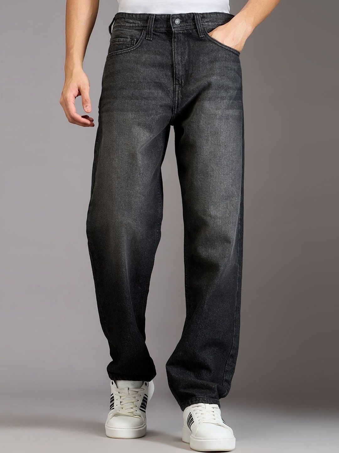 Pepe Jeans Pepe Jeans Men James Relaxed Fit Mid-Rise Jeans