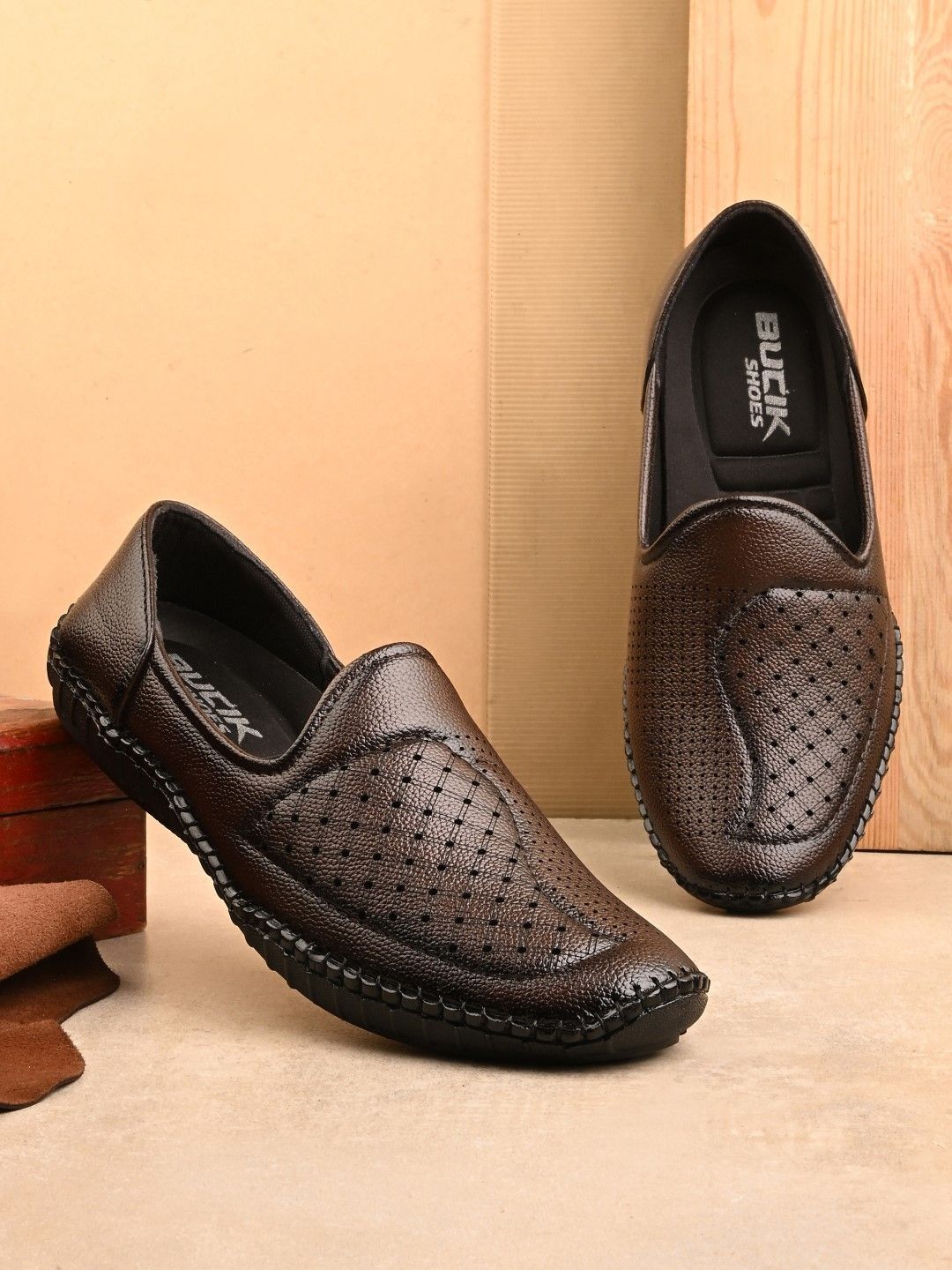 BUCIK Men Comfort Sandals