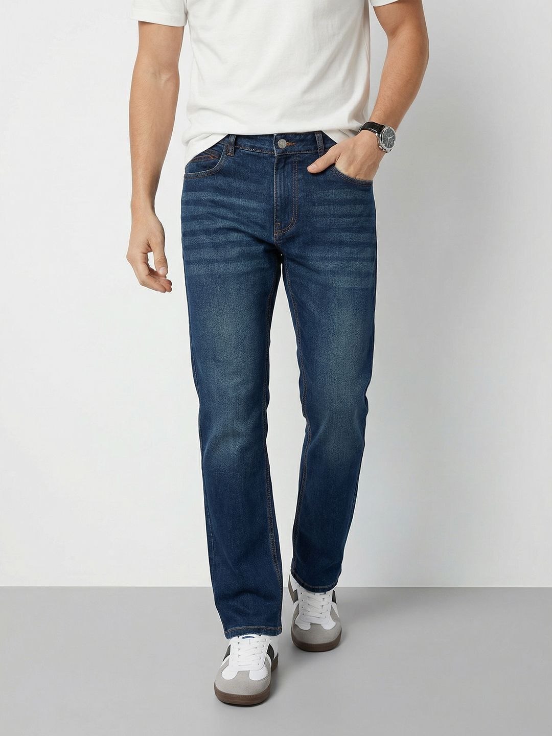 Mast & Harbour Men Regular Fit Mid-Rise Light Fade Pure Cotton Jeans