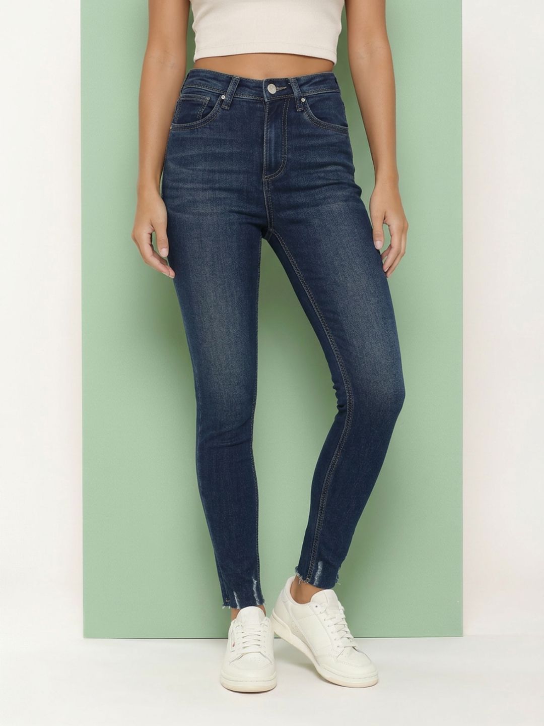 Killer Killer Women Skinny Fit Light Fade Stretchable Jeans