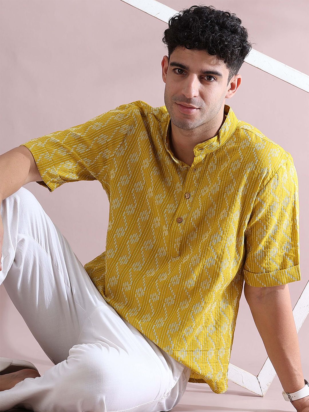 FILORI STUDIO Men Yellow Kurta