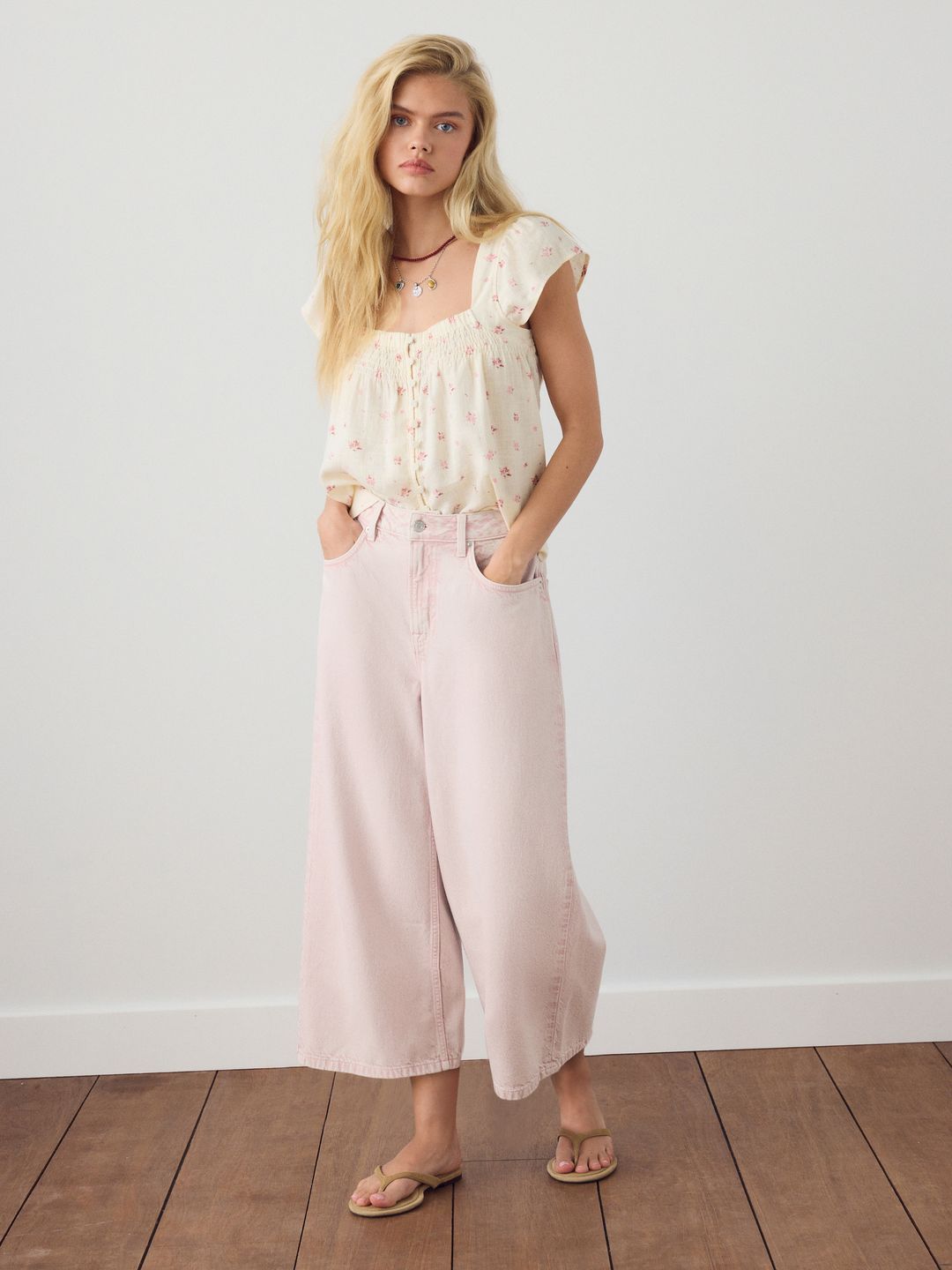 Regular Fit Mid-Rise Jeans