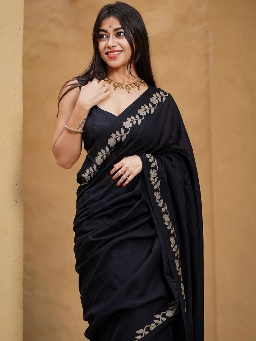 DarKau Pure Linen Designer Chanderi Saree