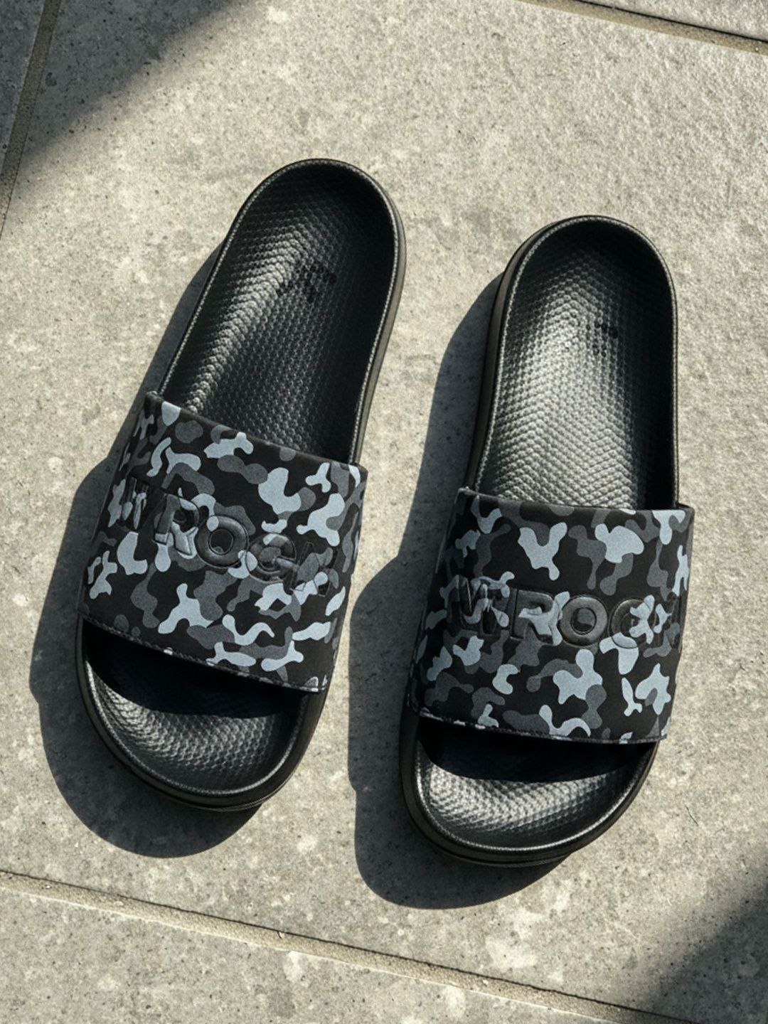 WROGN Men Sliders