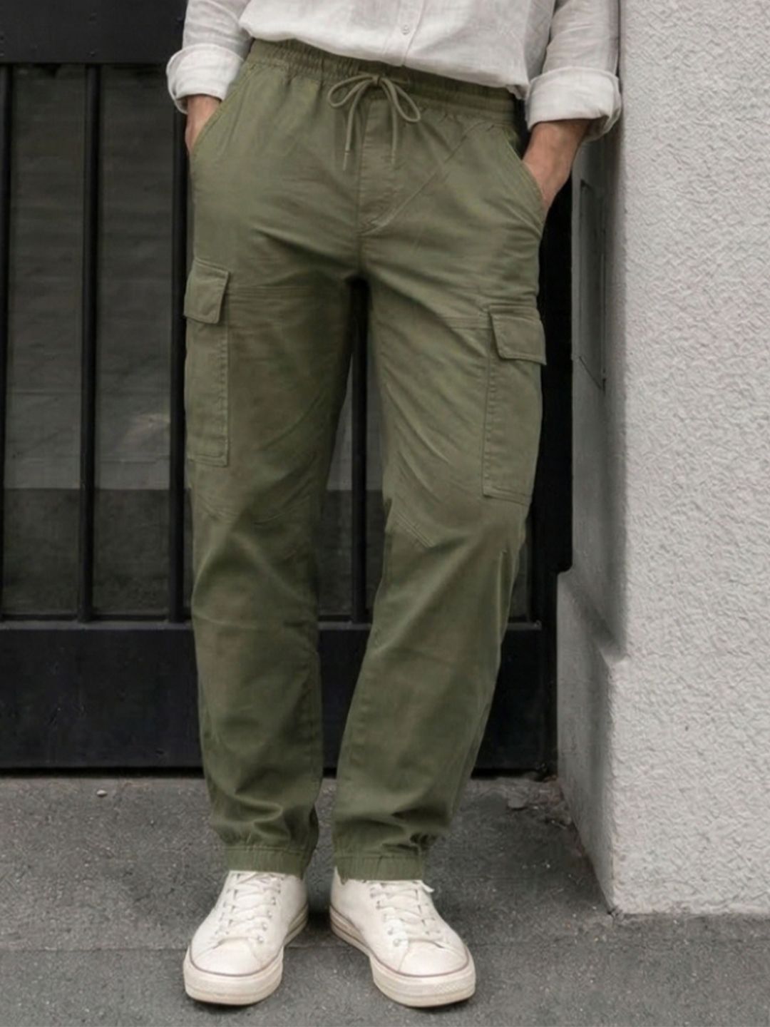 Men Cargos Casual Trousers Louis Philippe Men Relaxed Straight fit Cuffed Bottom Hem Travel Friendly Casual Trouser