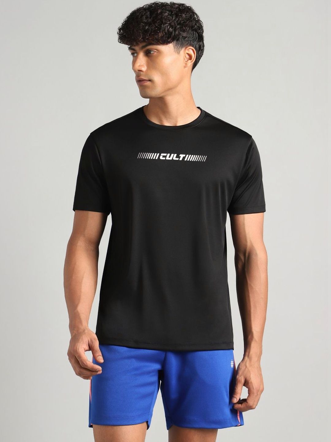 CULT Men's Black Everyday Performance T-shirt